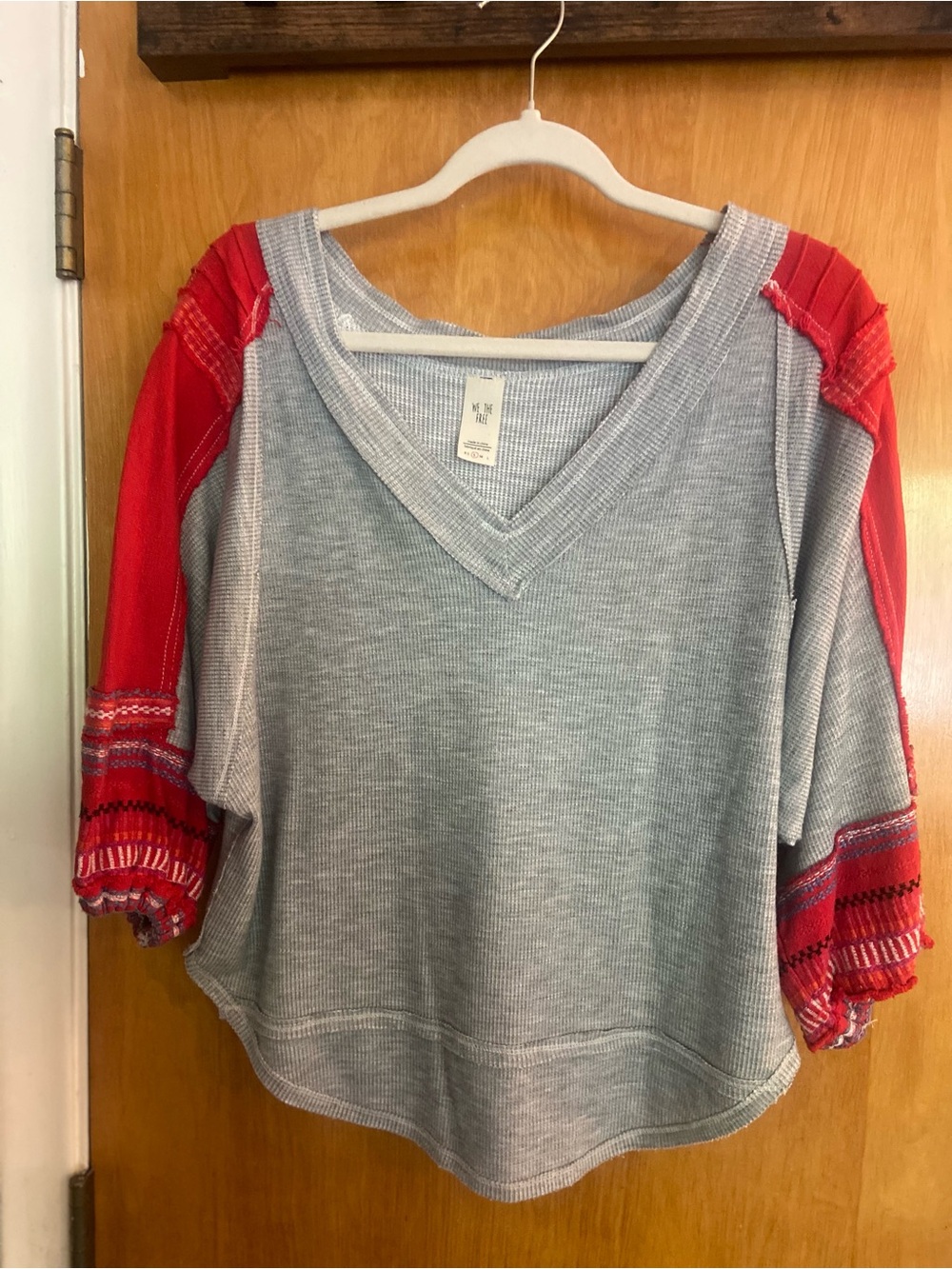 We The Free Light Gray/Red Capped Sleeves